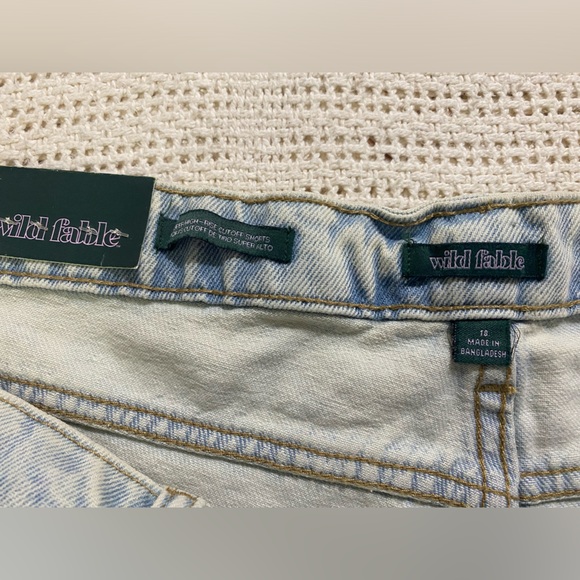 Women's High-Rise Cutoff MIDI Jean Shorts - Wild Fable Light Wash 18 - Picture 5 of 8